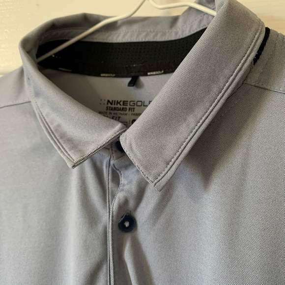 NEW NIKE POLO - Picture 3 of 3